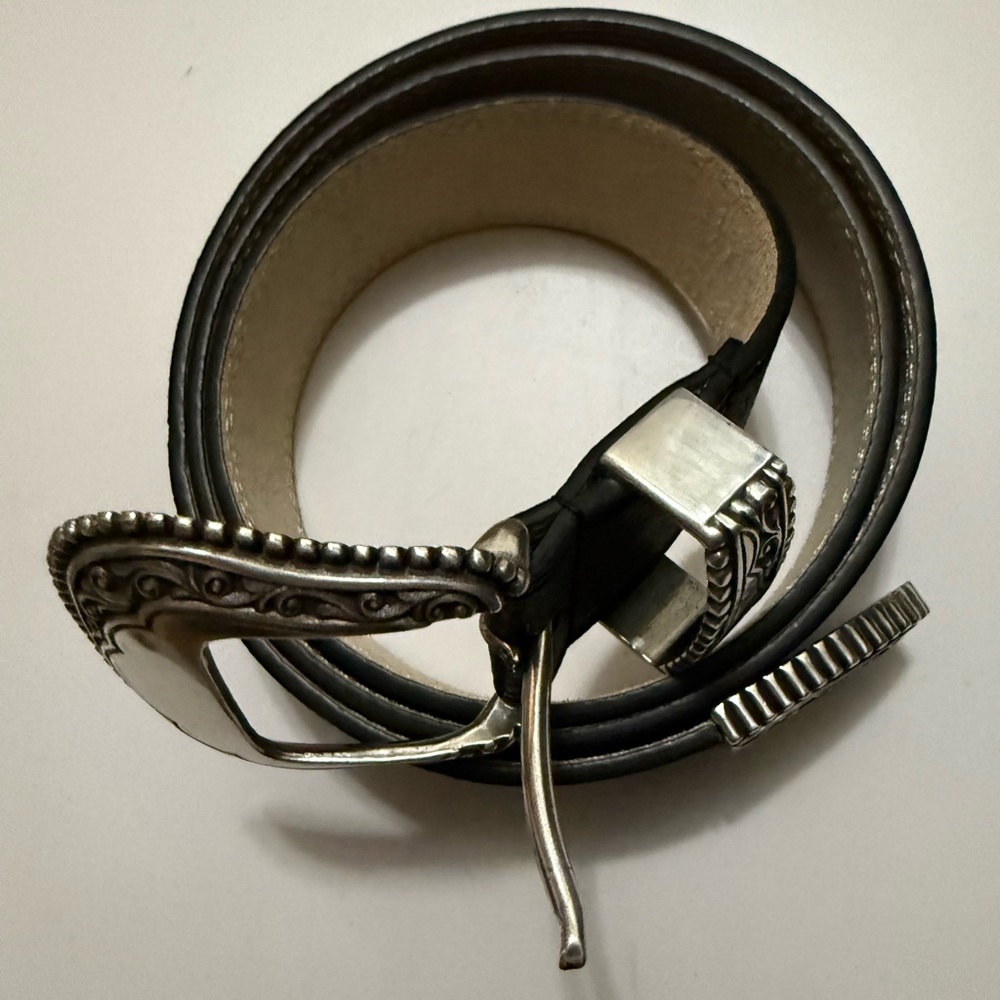 NWOT leather belt w/large buckle